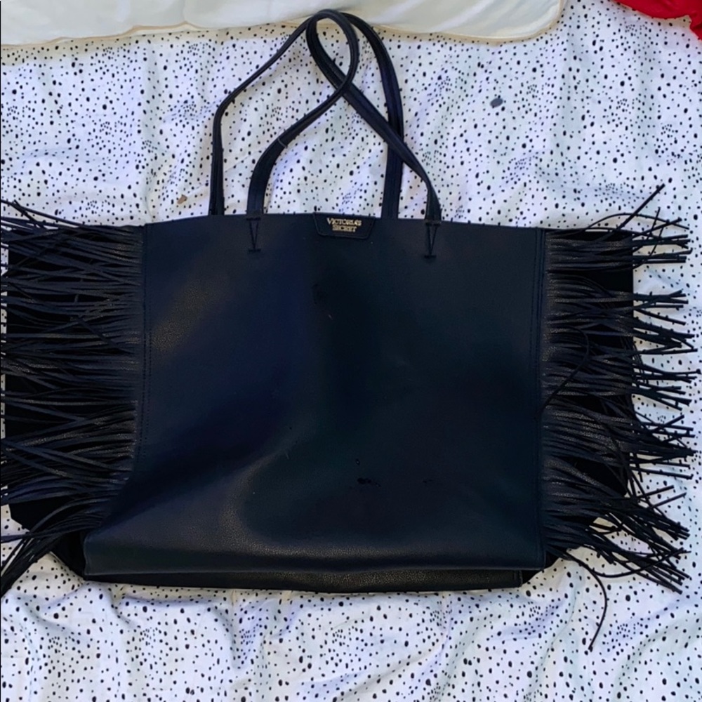 Black tote